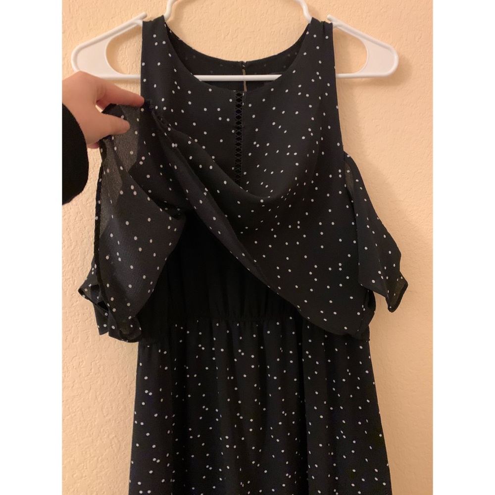 Black Dress — ADD TO BUNDLE!